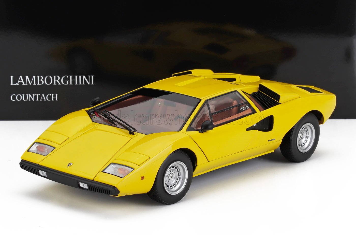 LAMBORGHINI - COUNTACH LP400 1974 - JAUNE
