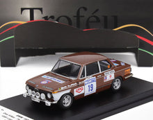 BMW - 1602 (version nuit) N 19 RALLY 1000 LAKES 1974 ONNI VILKAS - PAAVO RIIKONEN - MARRON