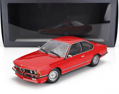 Modèle réduit classique BMW Série 6 rouge avec roues détaillées, présenté devant une boîte noire, disponible sur Vroomi.