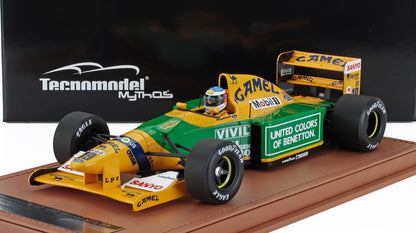 BENETTON - F1 B192 FORD N 19 VAINQUEUR DU GRAND PRIX DE BELGIQUE À SPA (avec figurine de pilote) 1992 MICHAEL SCHUMACHER - JAUNE VERT - Vroomi