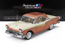 Modèle réduit de voiture classique moulé sous pression, deux tons marron et crème, à collectionner, disponible chez Vroomi.