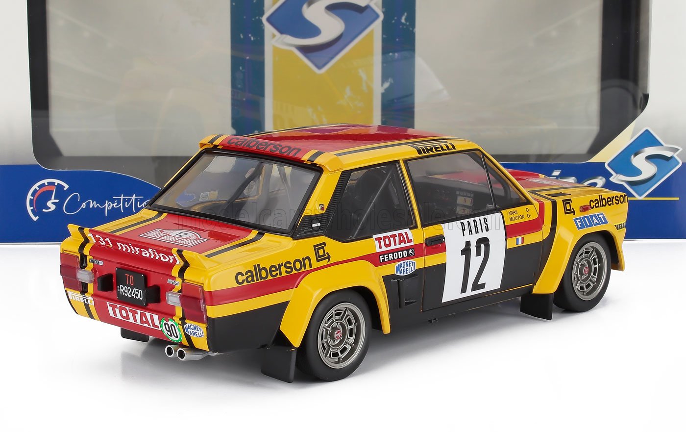Maquette réduite d'une voiture de rallye Calberson Fiat 131 Mirafiori jaune et rouge des années 1970 avec autocollant Paris #12 disponible sur Vroomi.