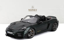 Modèle réduit Porsche Spyder RS vert foncé de Norev, voiture de sport décapotable, désormais disponible sur Vroomi.
