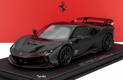 FERRARI - SF90 XX STRADALE N 16 VOITURE PERSONNELLE CHARLES LECLERC 2024 - AVEC VITRINE - NOIR MAT ROUGE