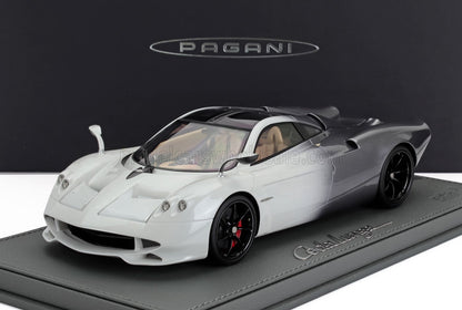 PAGANI - HUAYRA CODALUNGA 2022 - CON VETRINA - WITH SHOWCASE - BIANCO MALTA GRIGIO SILVERSTONE - WHITE GREY