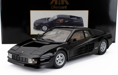 Modèle réduit noir moulé sous pression de la voiture de sport Ferrari Testarossa présenté avec son coffret, disponible sur Vroomi.
