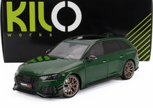 Modèle réduit Audi RS4 Avant vert avec jantes bronze et kit Darwin Pro, proposé par Vroomi.