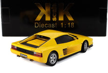 Modèle réduit Ferrari Testarossa jaune à l'échelle 1:18, collection, disponible chez Vroomi