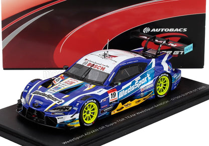 Modèle réduit WedsSport ADVAN GR Supra TGR TEAM bleu et jaune, échelle 1/18, avec décalcomanies de course, disponible chez Vroomi.