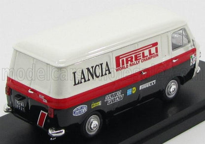 Modèle réduit de camionnette de service de rallye vintage Lancia avec logos Pirelli et sponsors, disponible sur Vroomi.