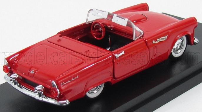 Modèle réduit de Ford Thunderbird décapotable rouge de 1955 présenté sur un socle noir, disponible sur Vroomi.