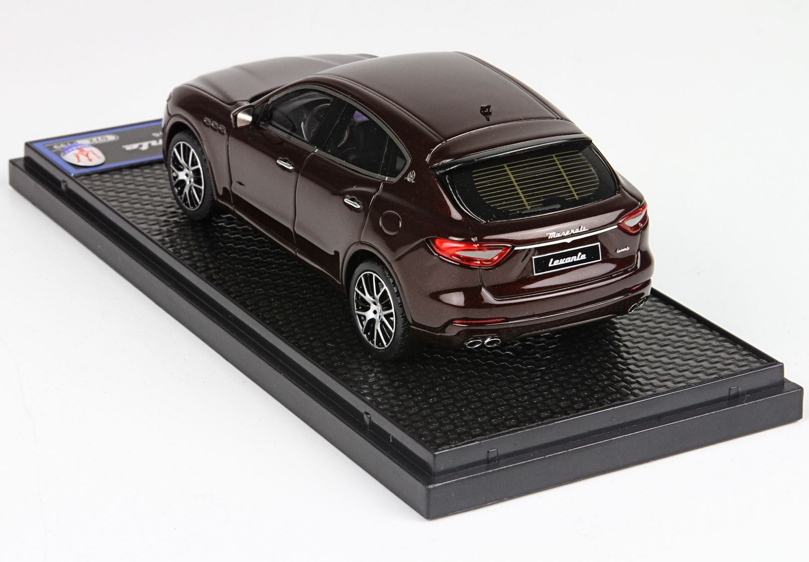 MASERATI LEVANTE 2016 COULEUR RAME - Vroomi