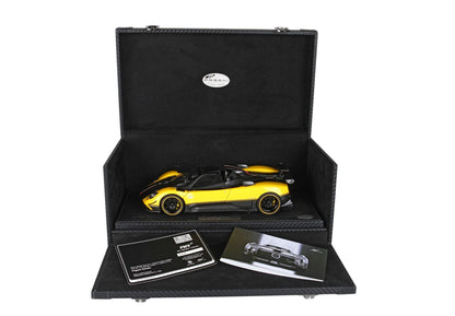 PAGANI ZONDA CINQUE ROADSTER DIECAST FULL OPEN GIALLO GINEVRA - PACK SPÉCIAL - Vroomi