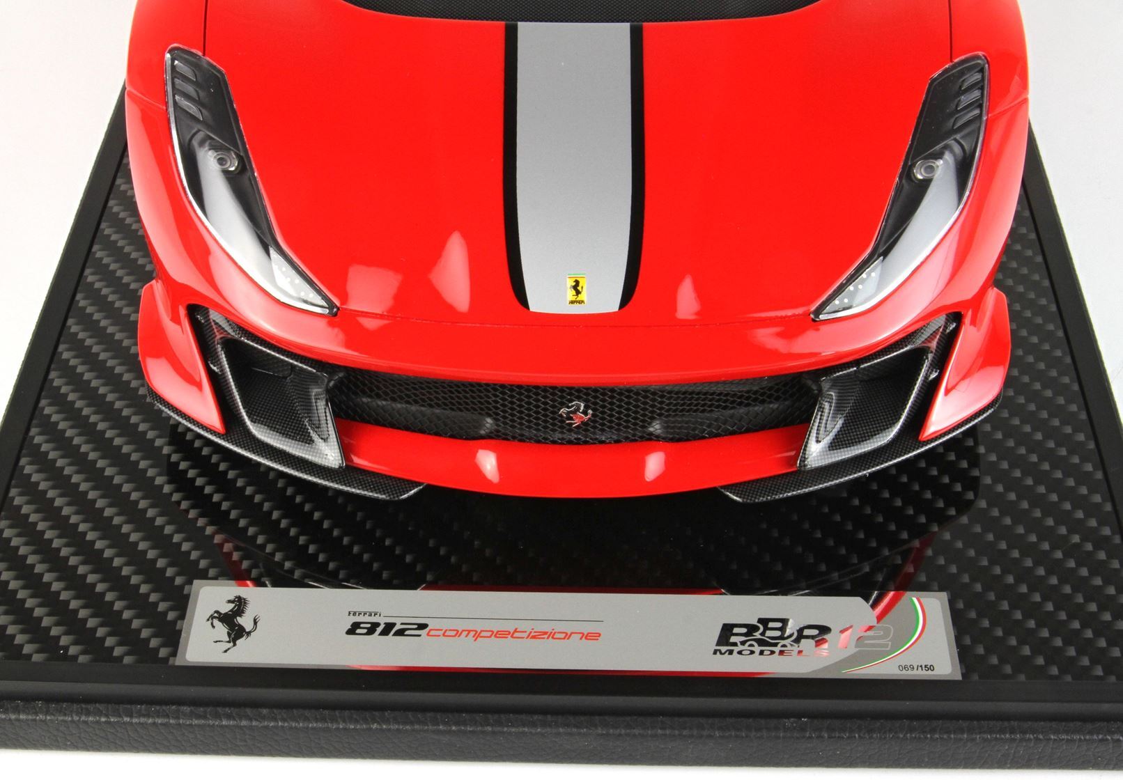 FERRARI 812 COMPETIZIONE SILVER STRIPE ROSSO CORSA 322 - Vroomi