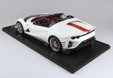 FERRARI 812 COMPETIZIONE À L'ÉCHELLE 1/12 BIANCO ITALIA - Vroomi