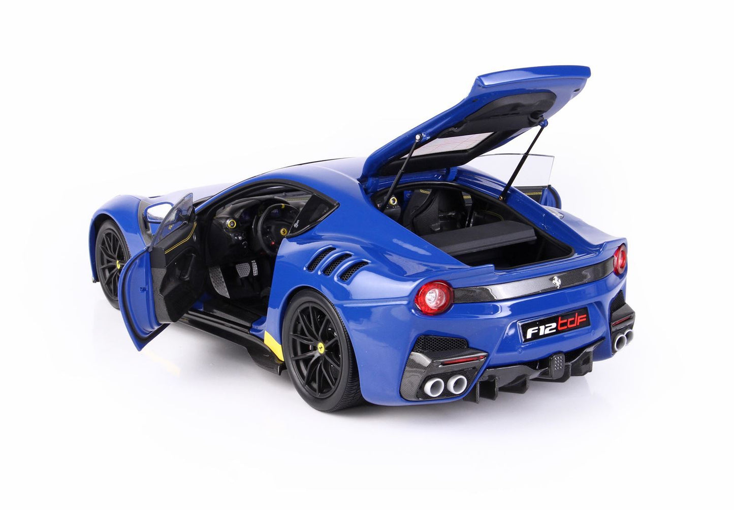 FERRARI F12 TDF AZZURRO DINO ET DÉTAIL JAUNE - Vroomi