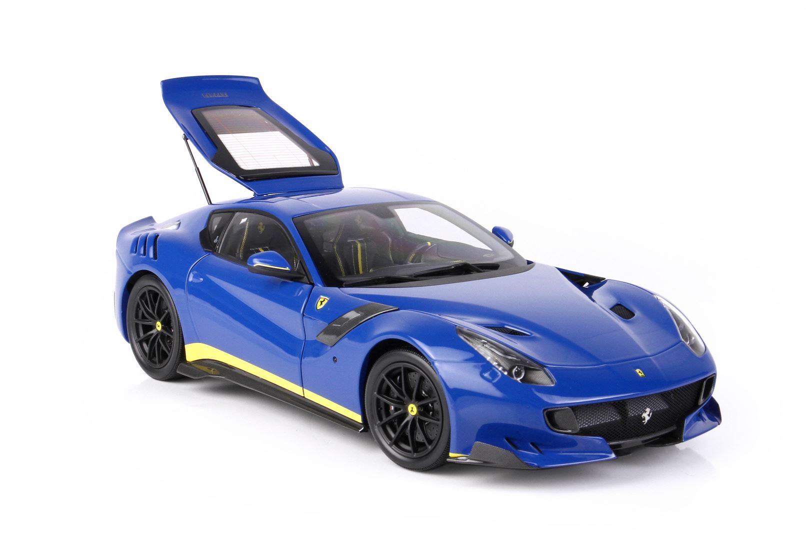 FERRARI F12 TDF AZZURRO DINO ET DÉTAIL JAUNE - Vroomi