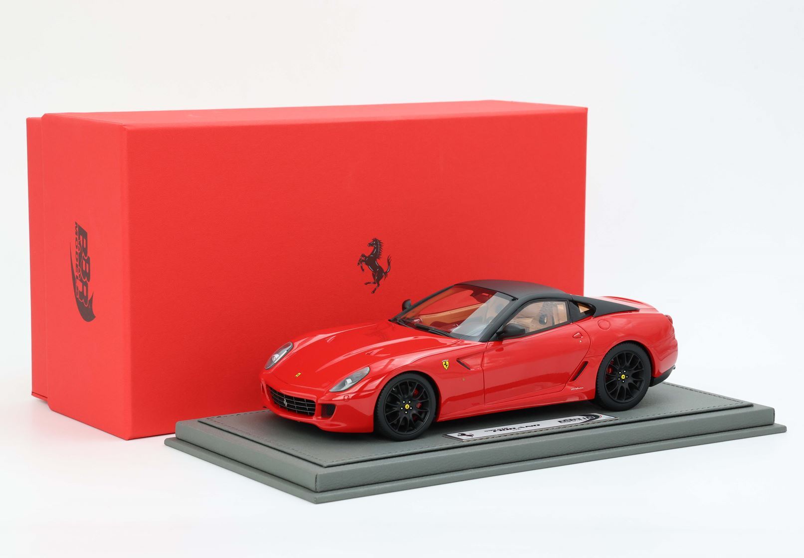 FERRARI 599 GTB FIORANO 2006 CAMBIO AUTOMATICO - MADE IN ITALY ROSSO CORSA - CERCHI E TETTO NERO - Vroomi