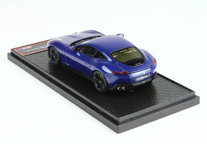 FERRARI ROMA BLEU ÉLECTRIQUE MÉTALLISÉ - Vroomi