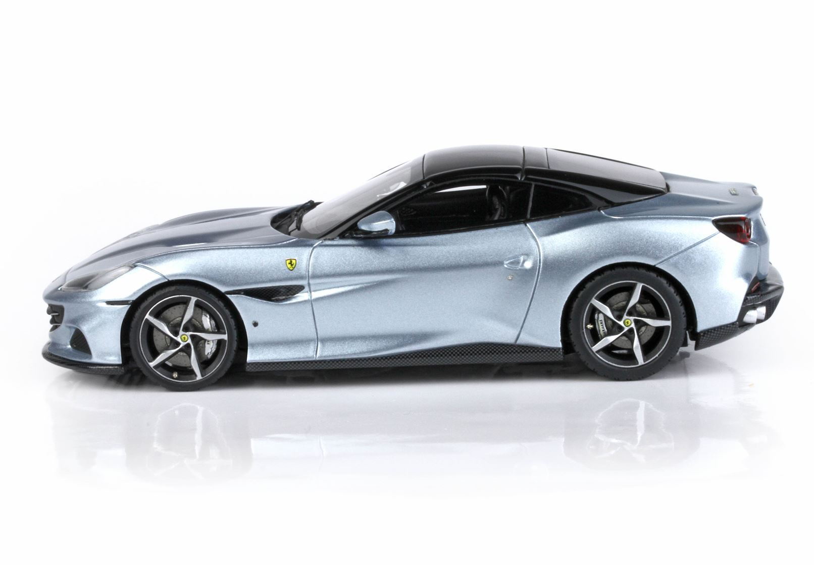 FERRARI PORTOFINO M SPIDER TOIT FERMÉ GRIS ALLIAGE - Vroomi