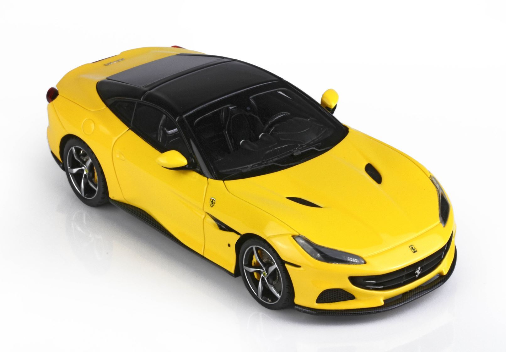 FERRARI PORTOFINO M SPIDER TETTO CHIUSO GIALLO MODENA - Vroomi