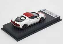 FERRARI 296 ASSETTO FIORANO BIANCO FUJI LUCIDO E TETTO ROSSO SCURO - Vroomi