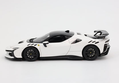 FERRARI SF90 XX STRADALE BIANCO CERVINO JANTES CARBONIO - Vroomi