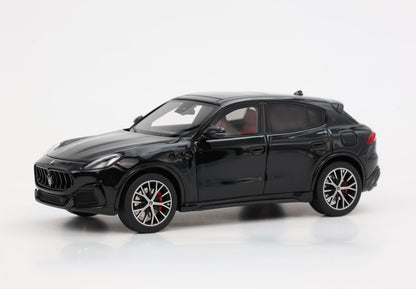 MASERATI GRECALE TROFEO 2022 NERO TEMPESTA - Vroomi