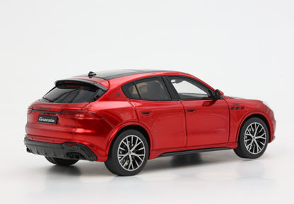 MASERATI GRECALE TROFEO 2022 ROSSO GRANTURISMO - Vroomi