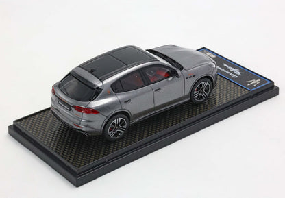 MASERATI GRECALE FOLGORE 2022 GRIGIO LAVA - Vroomi