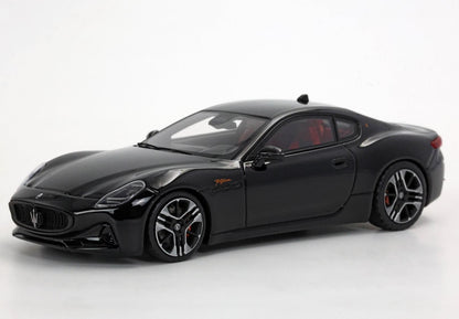 MASERATI GRANTURISMO FOLGORE 2023 NERO ASSOLUTO - Vroomi