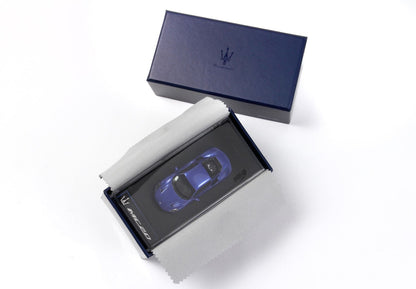 MASERATI MC20 BLU INFINITO - Vroomi