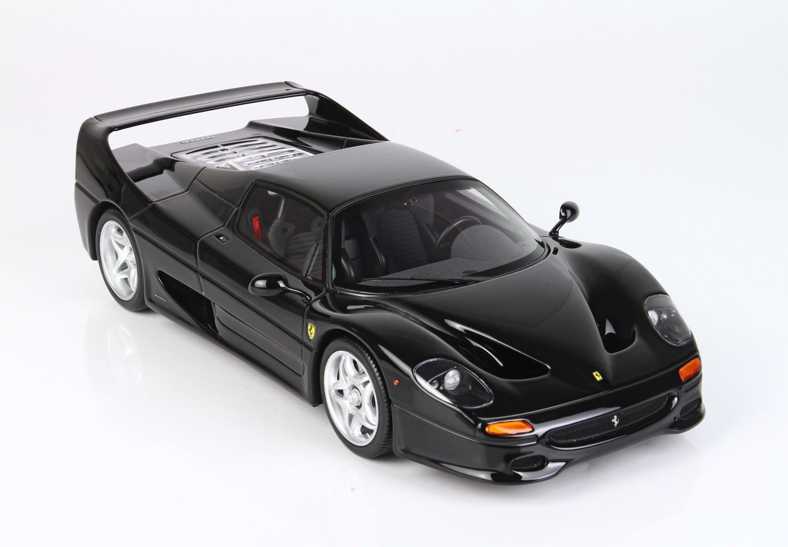 FERRARI F50 COUPÉ 1995 NERO - Vroomi