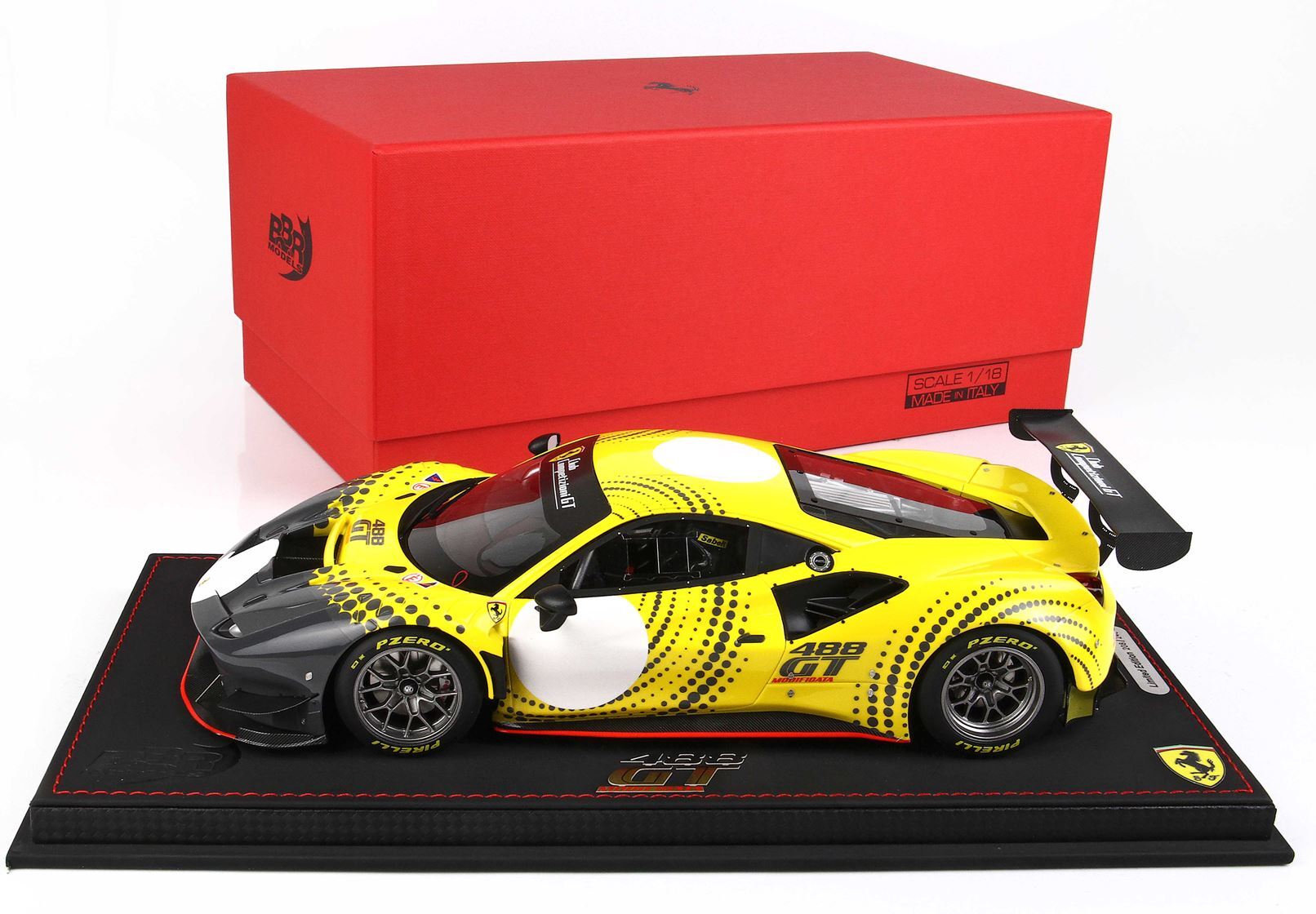 FERRARI 488 MODIFICATA - Vroomi