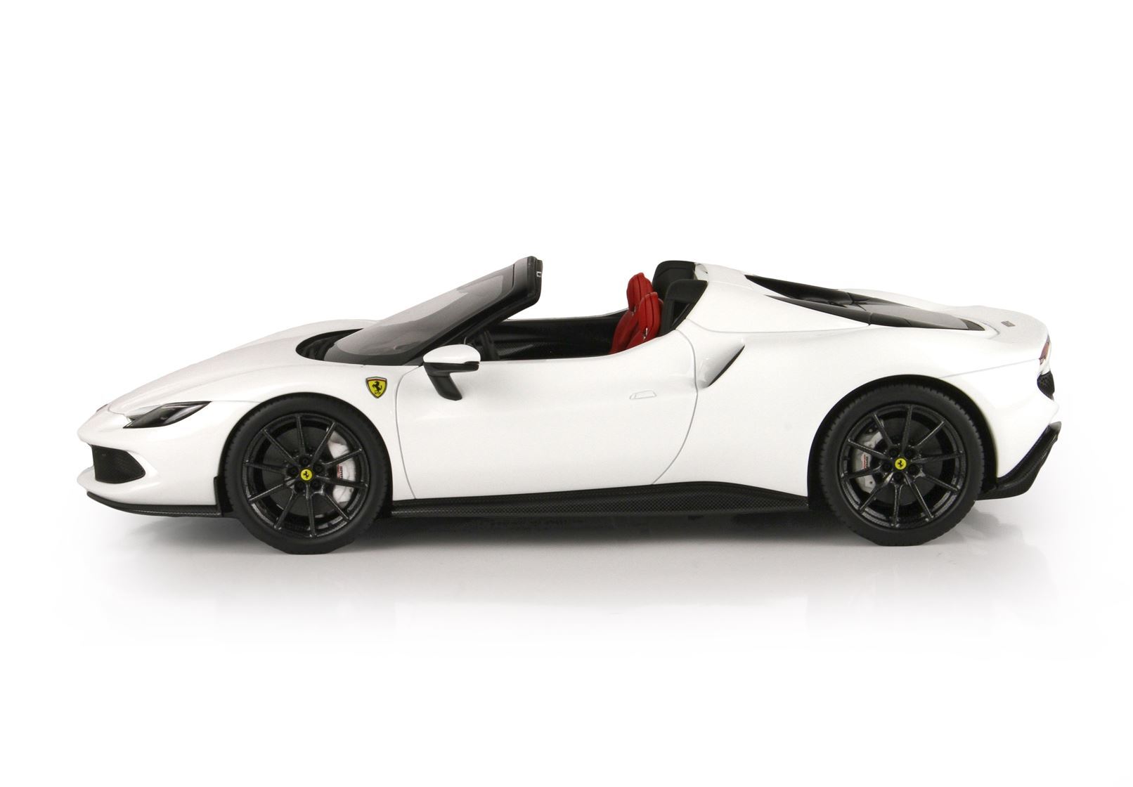 FERRARI 296 GTS BIANCO CERVINO - Vroomi