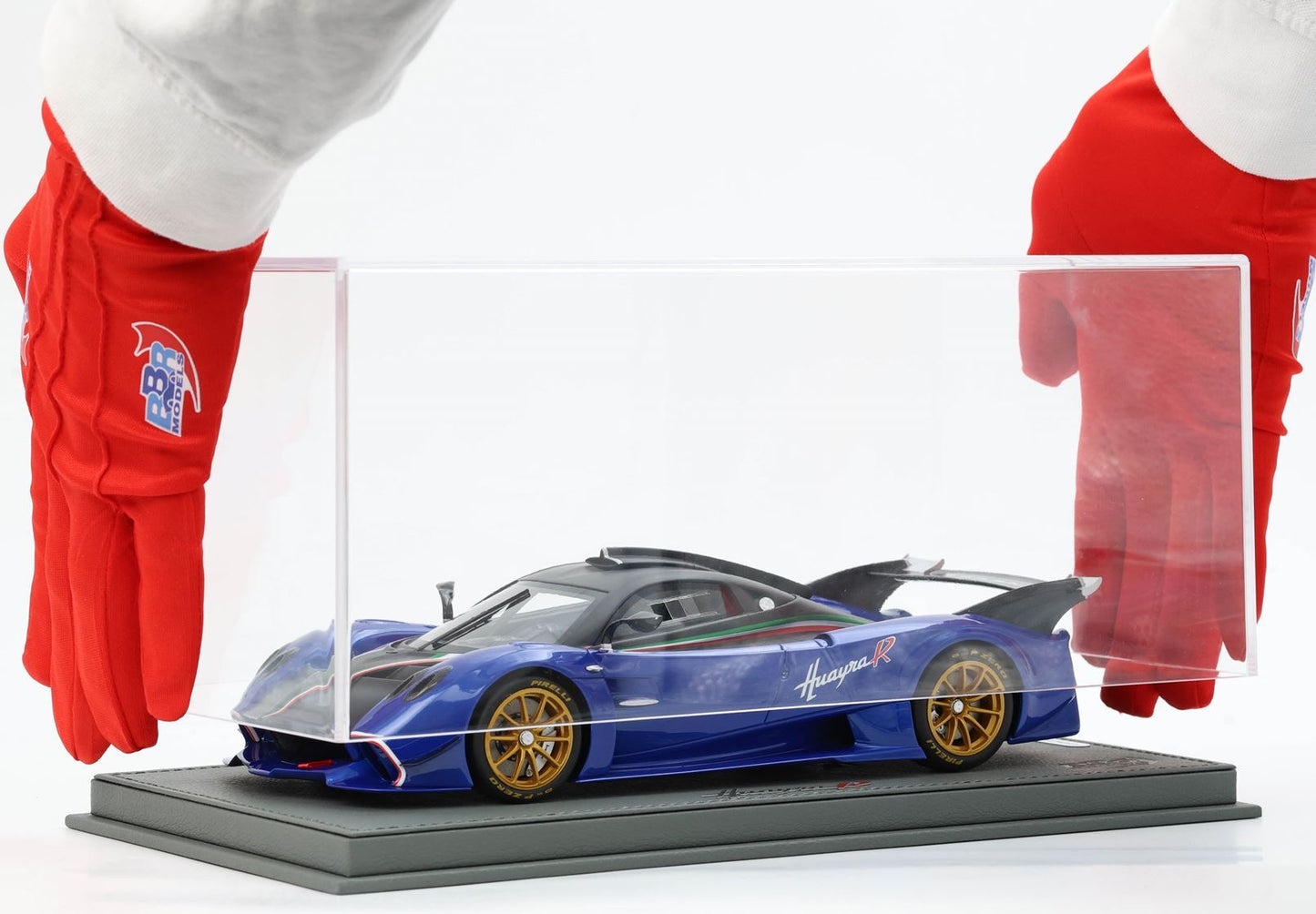 PAGANI HUAYRA R NERO OPACO E BLU FRANCIA - Vroomi