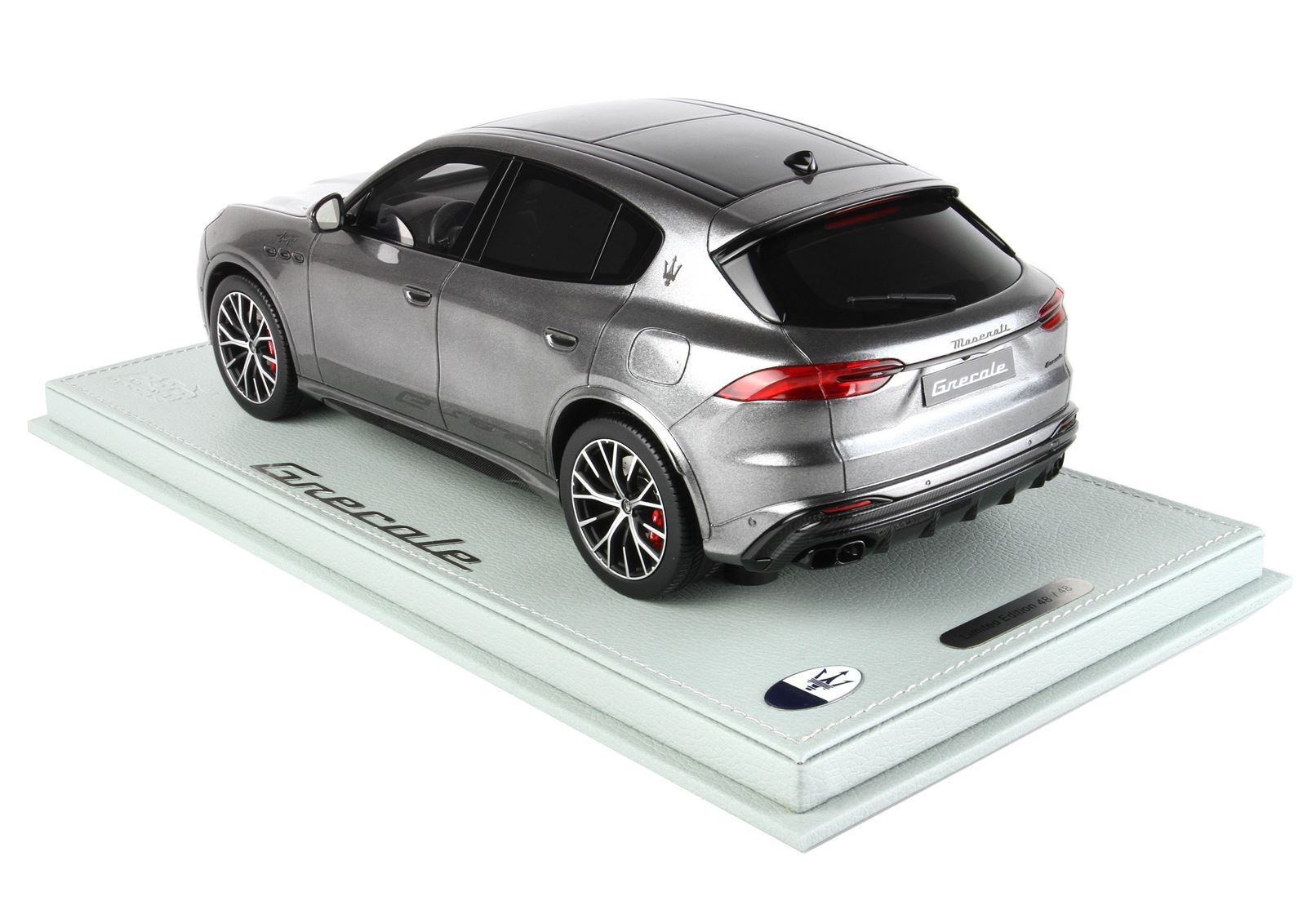 MASERATI GRECALE TROFEO GRIGIO LAVA - Vroomi