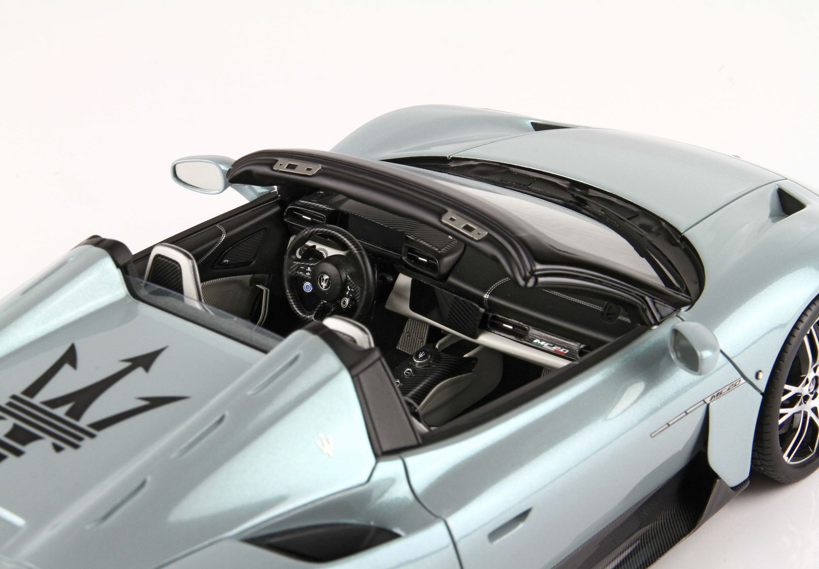 MASERATI MC20 CIELO ACQUA MARINA - Vroomi