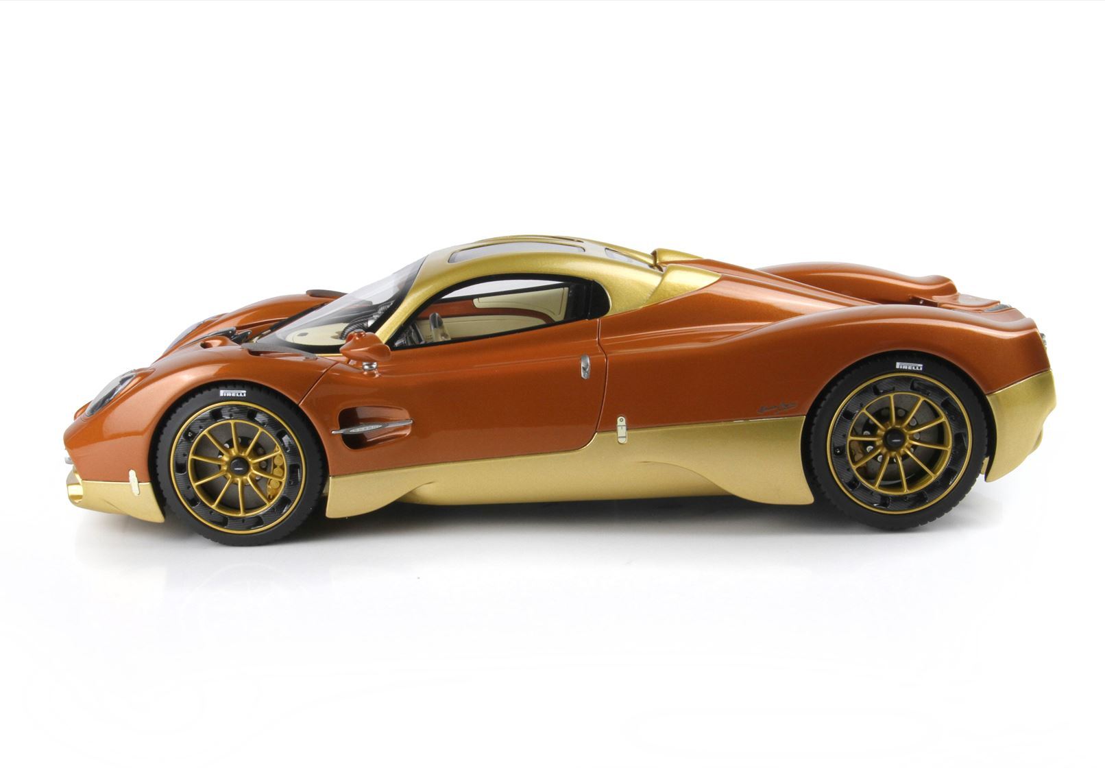 PAGANI UTOPIA BRONZO METALLIZZATO - Vroomi