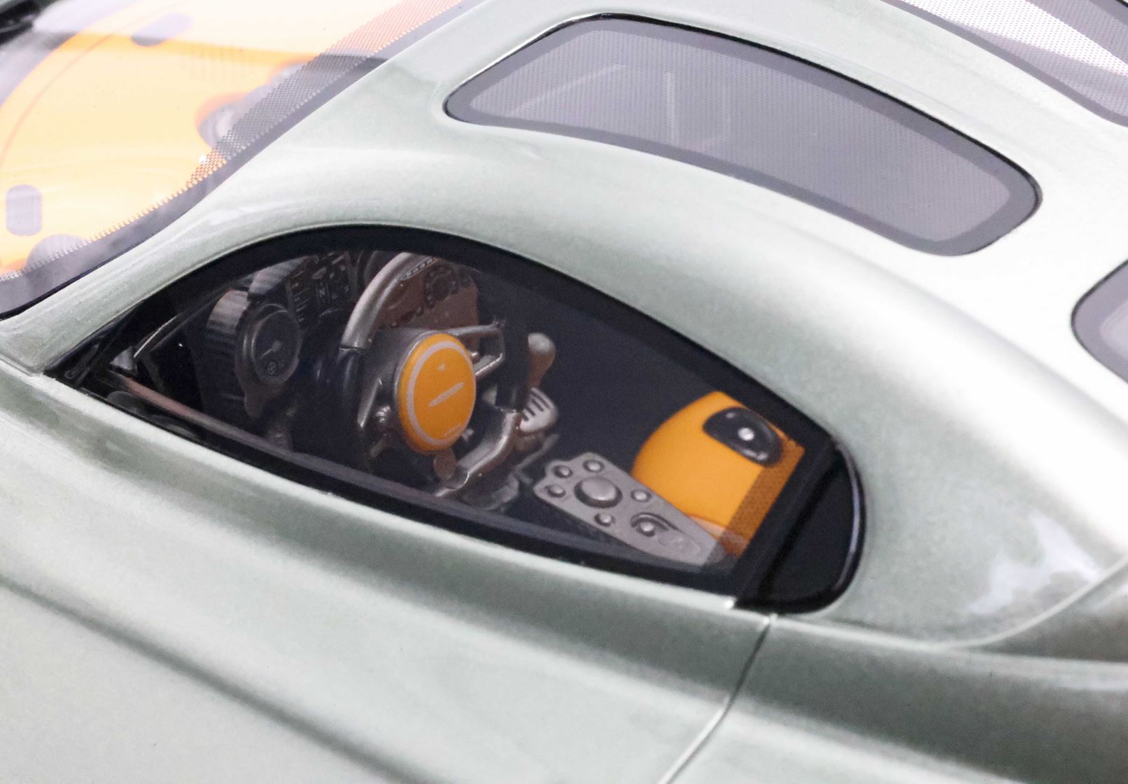 PAGANI UTOPIA VERDE PAMPA - Vroomi