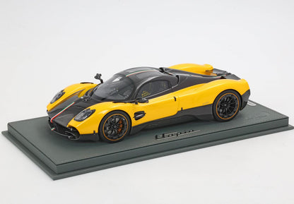 PAGANI UTOPIA GIALLO GINEVRA - Vroomi