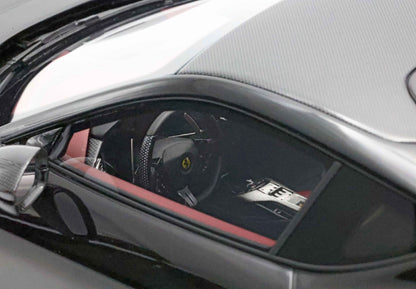 FERRARI 12 CYLINDRES COUPÉ NERO PUROSANGUE - Vroomi