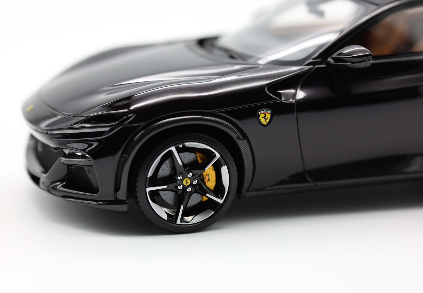 FERRARI PUROSANGUE - TOIT PANORAMIQUE NOIR PUROSANGUE - BASE ROUGE - Vroomi