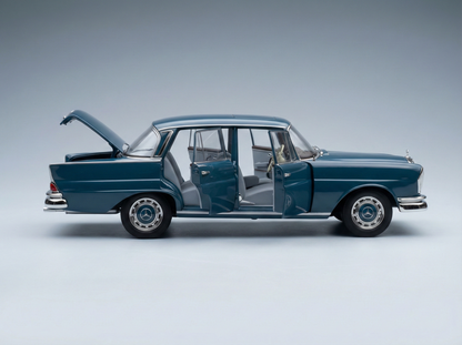 MERCEDES BENZ - 220S (W111) 1959 - BLUE