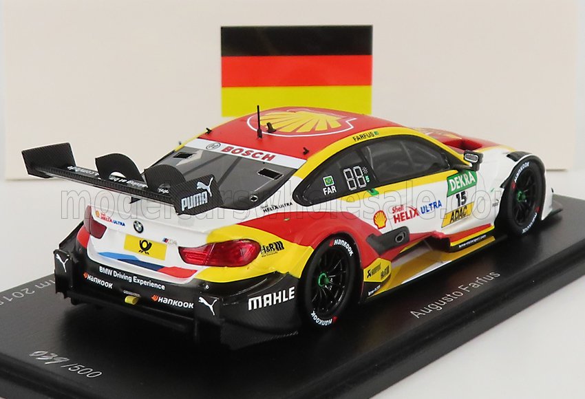 Modello di auto da corsa BMW M4 DTM con i loghi Shell e Puma, bandiera tedesca, disponibile su Vroomi