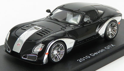 Modellino di auto Devon GTX 2010 nero e argento su espositore, disponibile su Vroomi