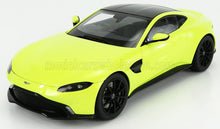 ASTON MARTIN - VANTAGE 2019 - LIME ESSENCE CARBON BLACK