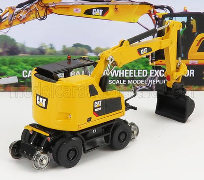 Modello in scala dell'escavatore gommato CAT M323F in giallo e nero, disponibile sulla piattaforma Vroomi.