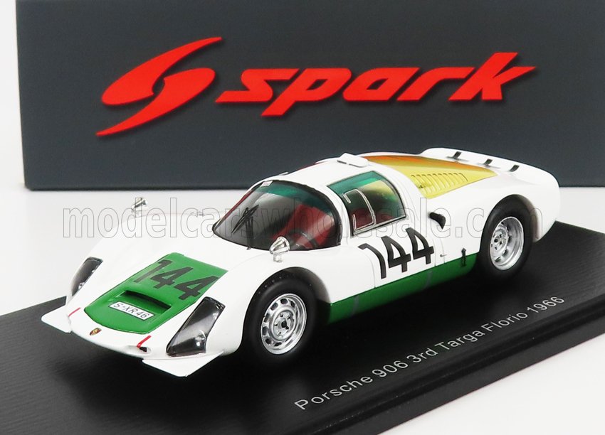 Modello in scala 1:43 dell'auto da corsa Porsche 906 del 1966 con il numero 144, presente su Vroomi.
