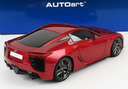 Modello di auto sportiva Lexus LFA rossa con design elegante e vetri oscurati, disponibile su Vroomi.